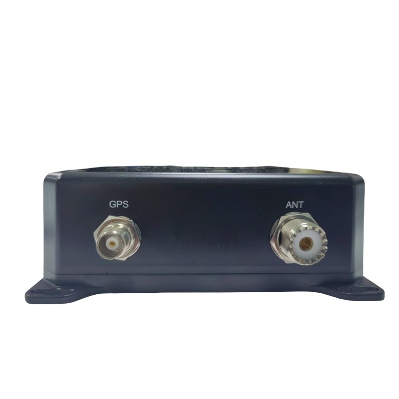 Quark-Elec A052T 5W SODTMA AIS Transponder met WiFi - Afbeelding 3