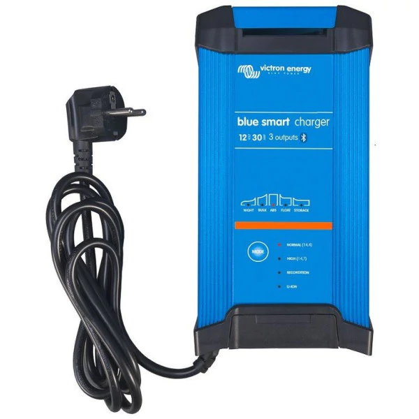 Victron-Blue-Smart-iP22-acculader-12-30-3