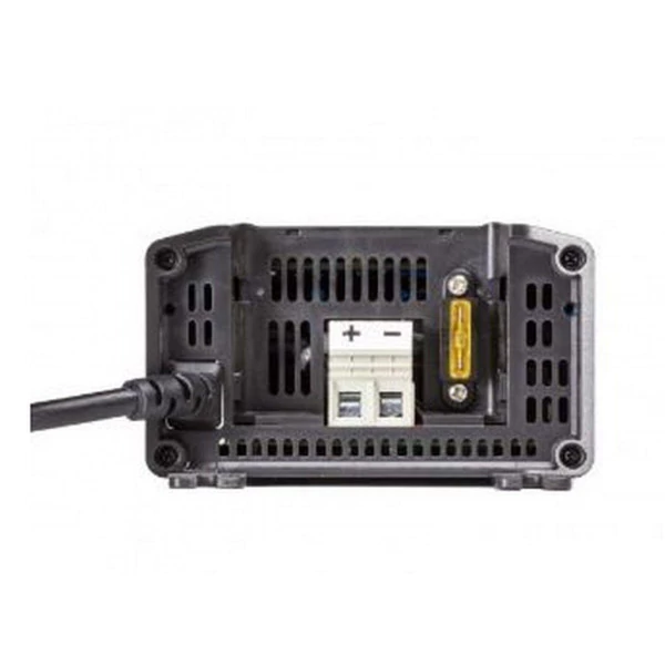 Victron Blue Smart IP22 Acculader 24/12 (1)