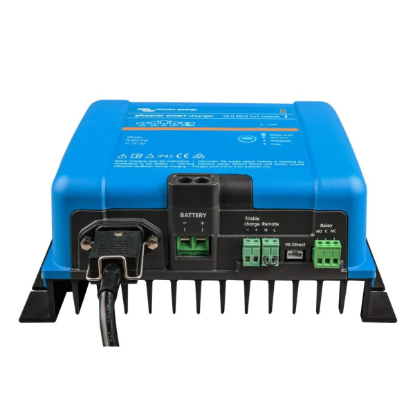 Victron Phoenix Smart IP43 12/30(1+1)